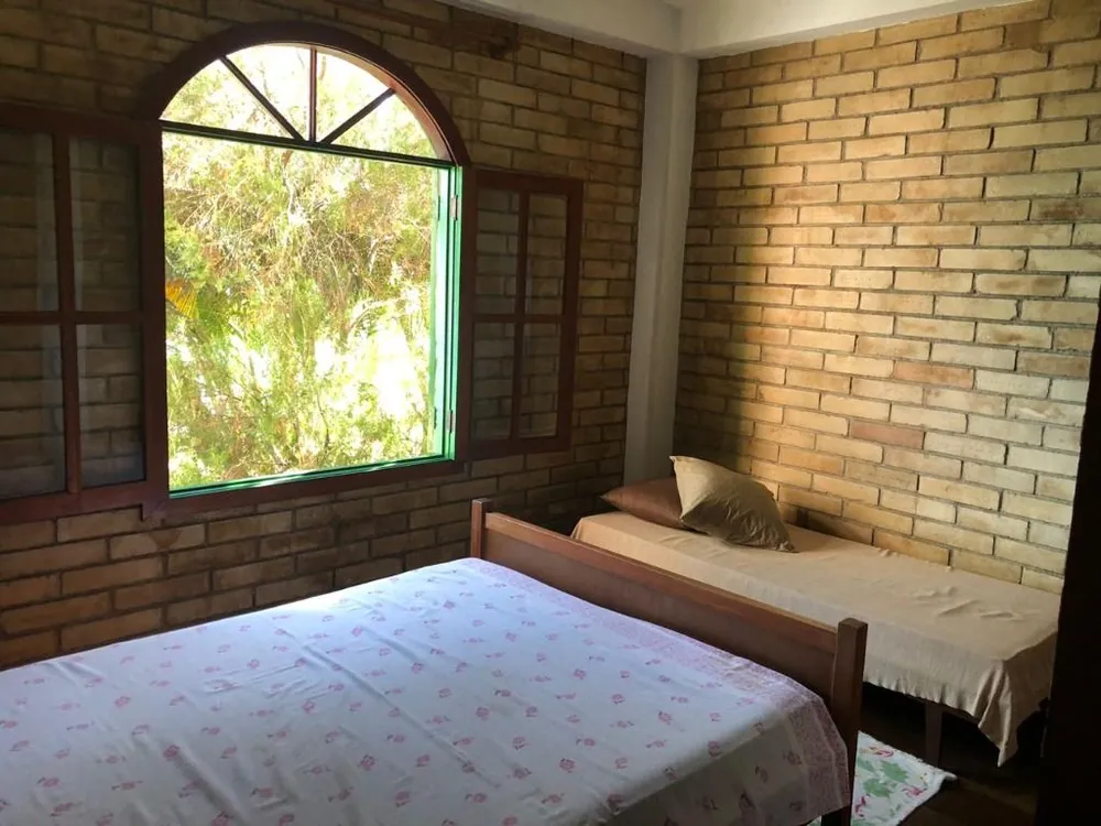 Casa, 3 quartos, 335 m² - Foto 1