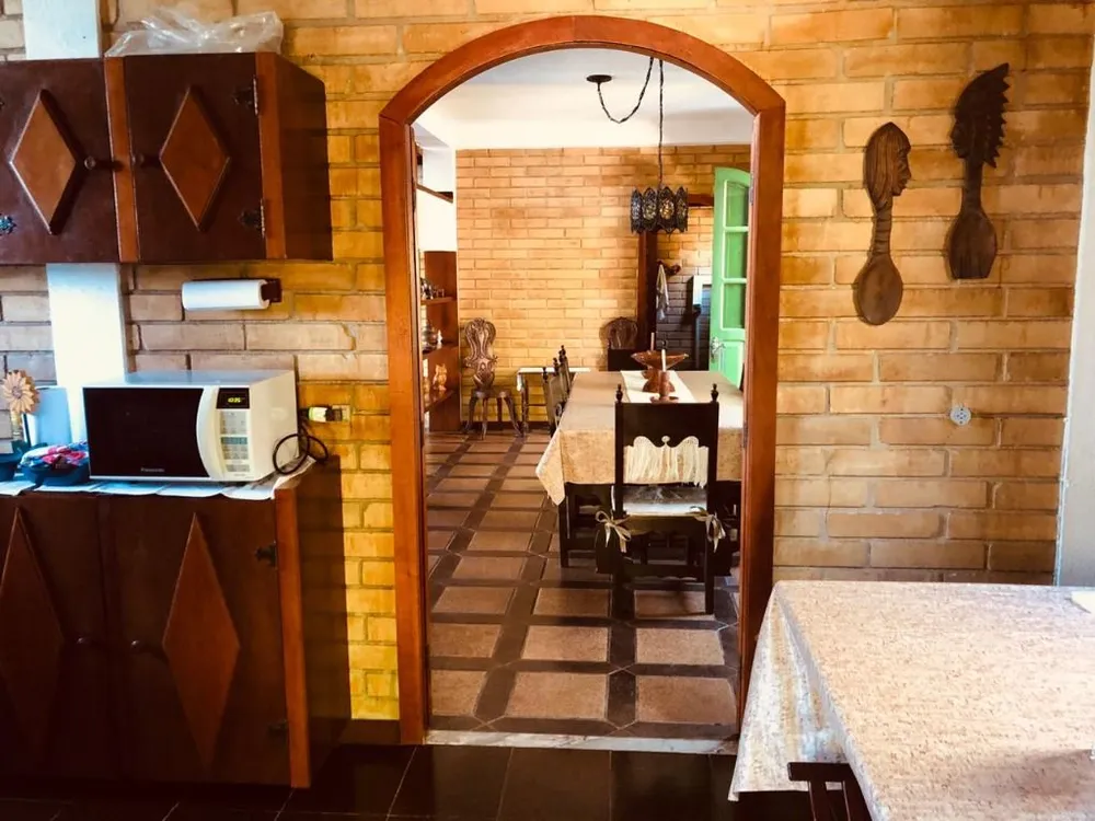 Casa, 3 quartos, 335 m² - Foto 2