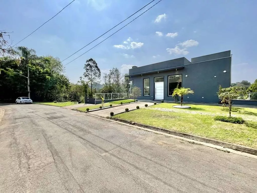 Casa de Condomínio à venda com 4 quartos, 536m² - Foto 4