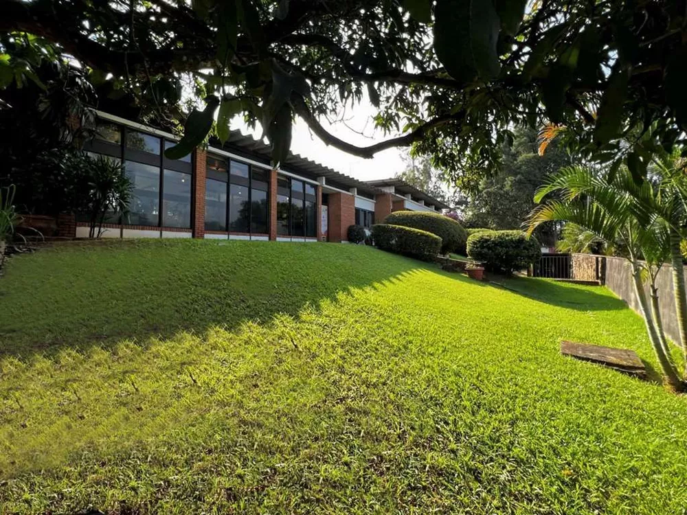 Casa de Condomínio à venda com 4 quartos, 640m² - Foto 3