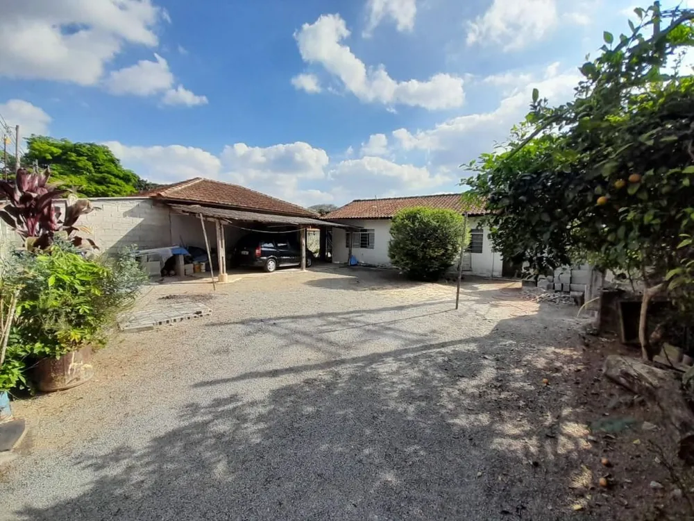 Casa, 3 quartos, 262 m² - Foto 1