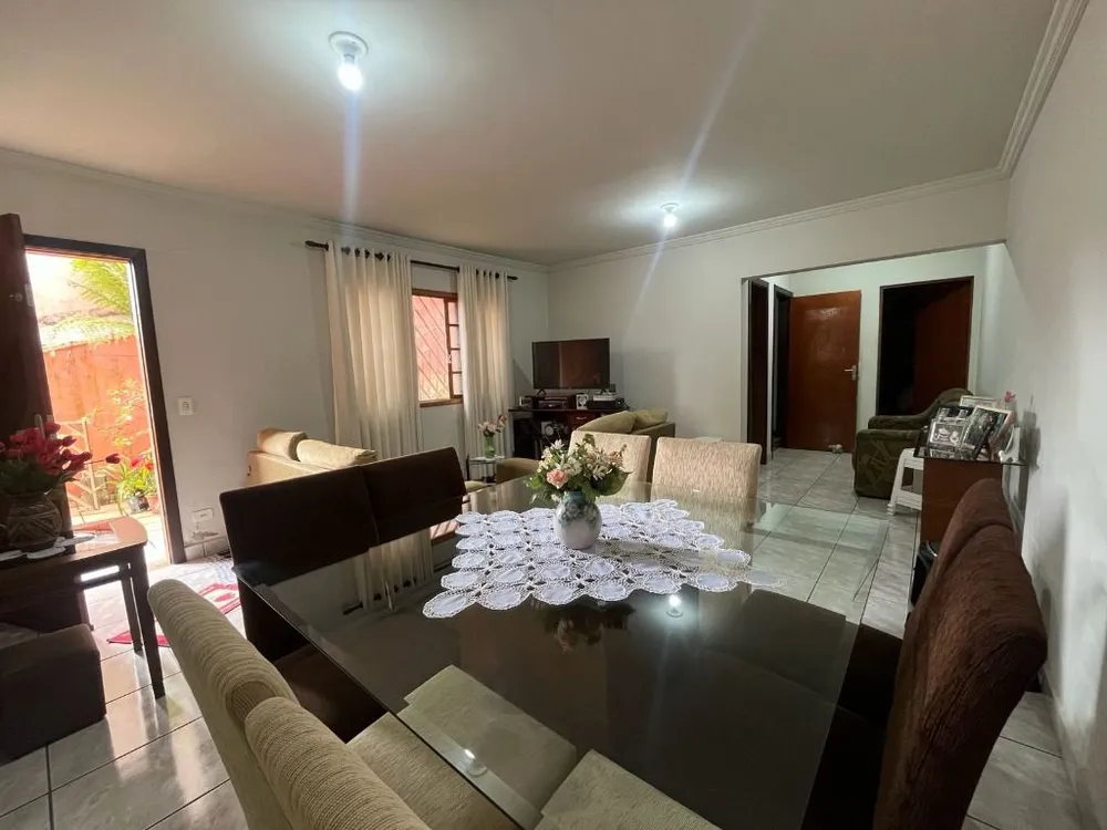 Casa, 4 quartos, 265 m² - Foto 6