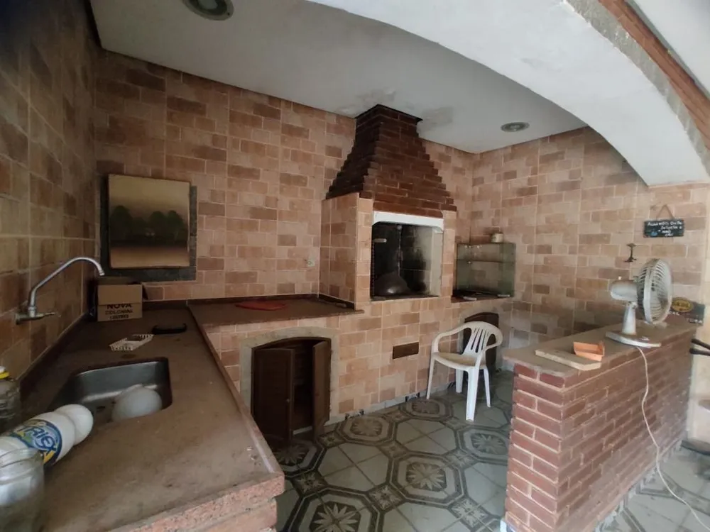 Chácara, 3 quartos, 2800 m² - Foto 1