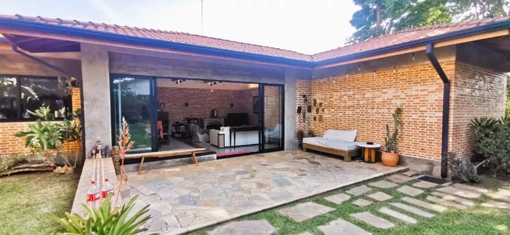 Casa de Condomínio para alugar com 3 quartos, 180m² - Foto 3