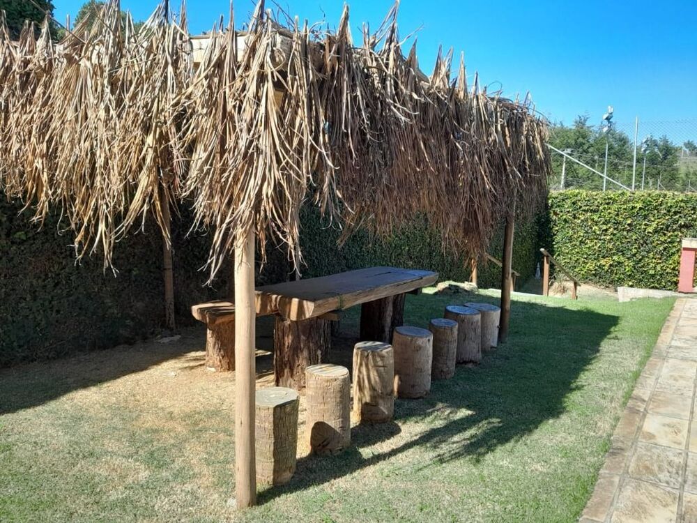 Chácara à venda e aluguel com 4 quartos, 800m² - Foto 9