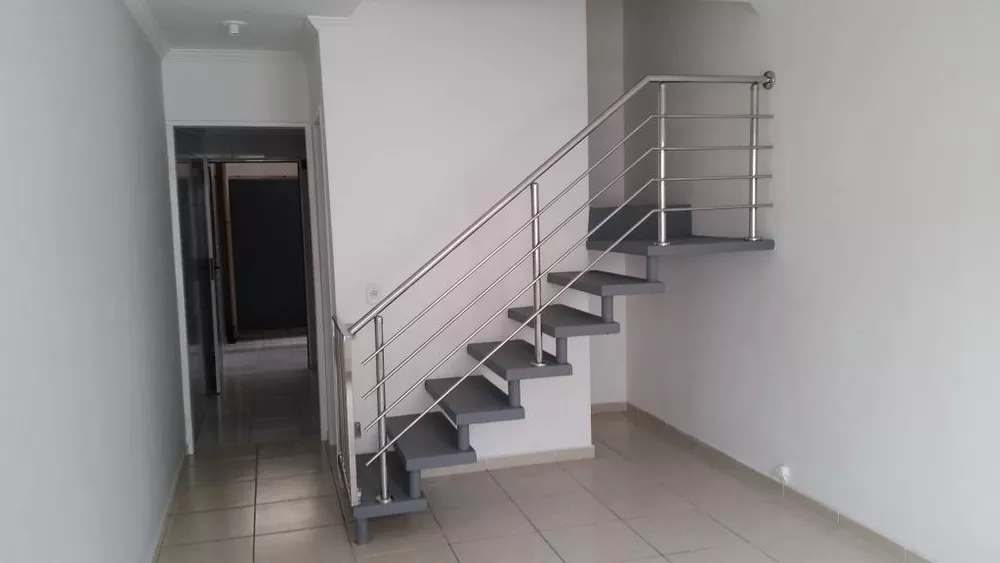 Casa de Condomínio à venda com 2 quartos, 70m² - Foto 4