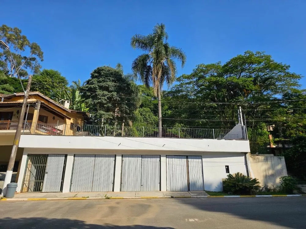 Casa de Condomínio à venda com 4 quartos, 372m² - Foto 3