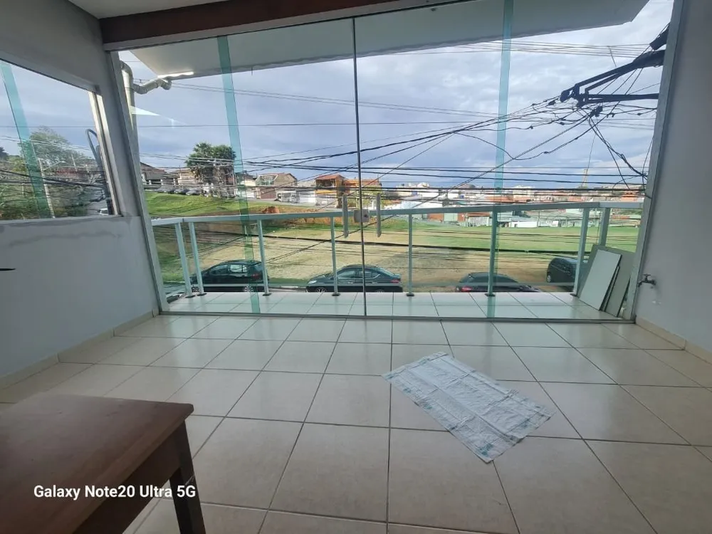 Casa, 3 quartos, 250 m² - Foto 4