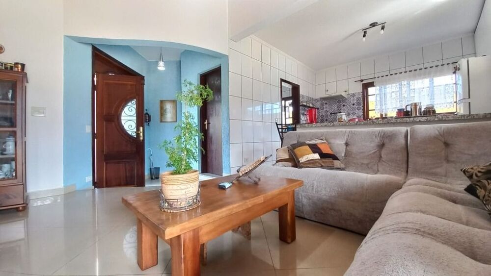 Casa de Condomínio à venda com 3 quartos, 300m² - Foto 3