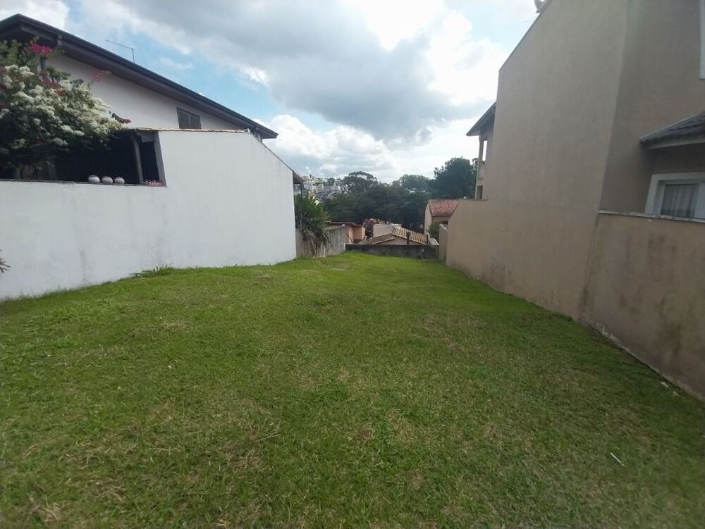 Loteamento e Condomínio, 300 m² - Foto 1