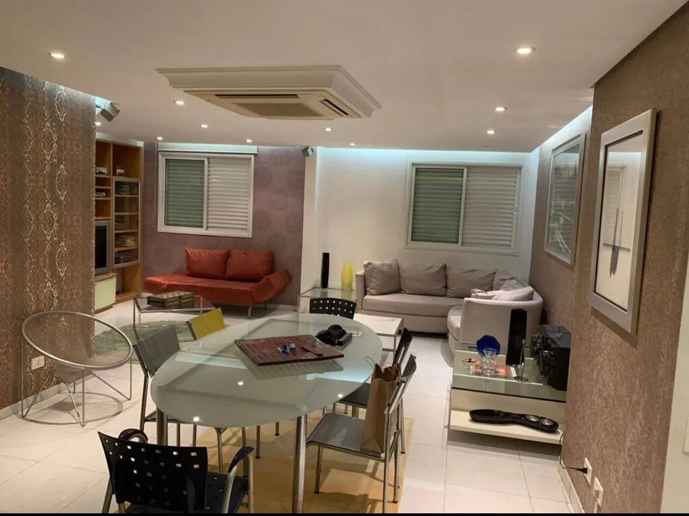 Apartamento, 3 quartos, 150 m² - Foto 1
