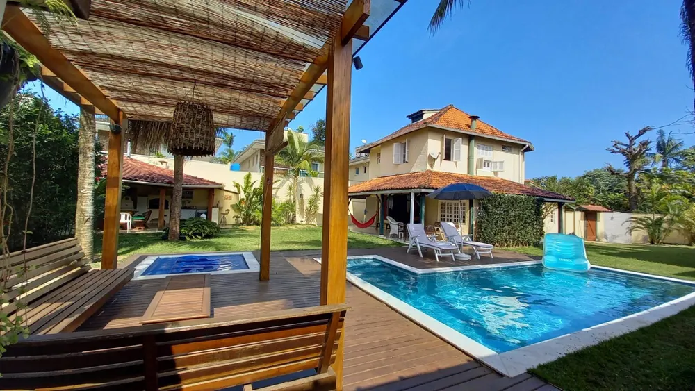 Casa, 4 quartos, 180 m² - Foto 1