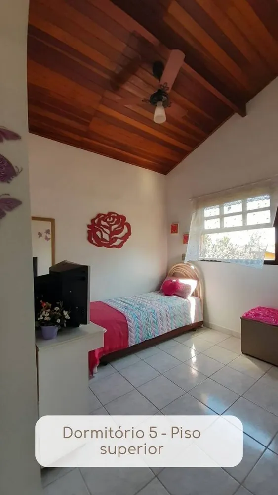 Casa, 5 quartos, 168 m² - Foto 2