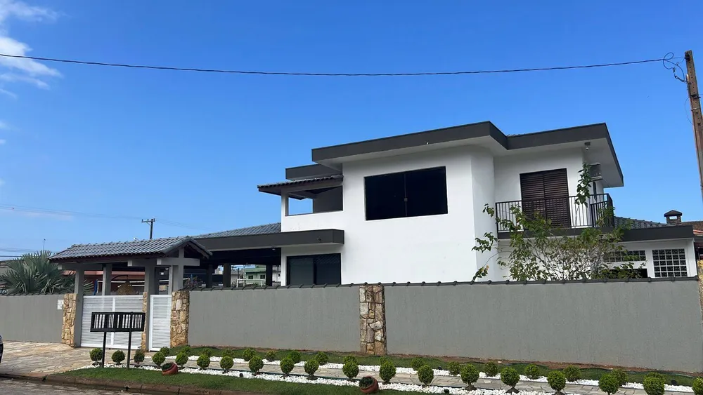 Casa, 6 quartos, 650 m² - Foto 1