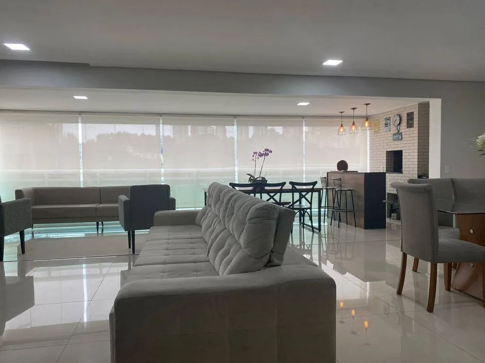 Apartamento, 3 quartos, 138 m² - Foto 2