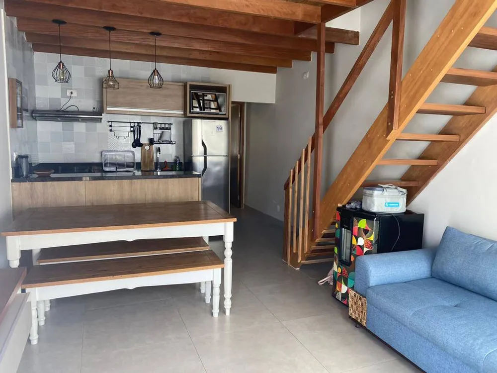 Casa, 2 quartos, 60 m² - Foto 1