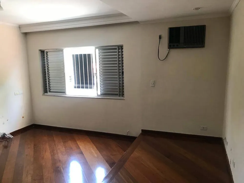 Casa, 3 quartos, 230 m² - Foto 2