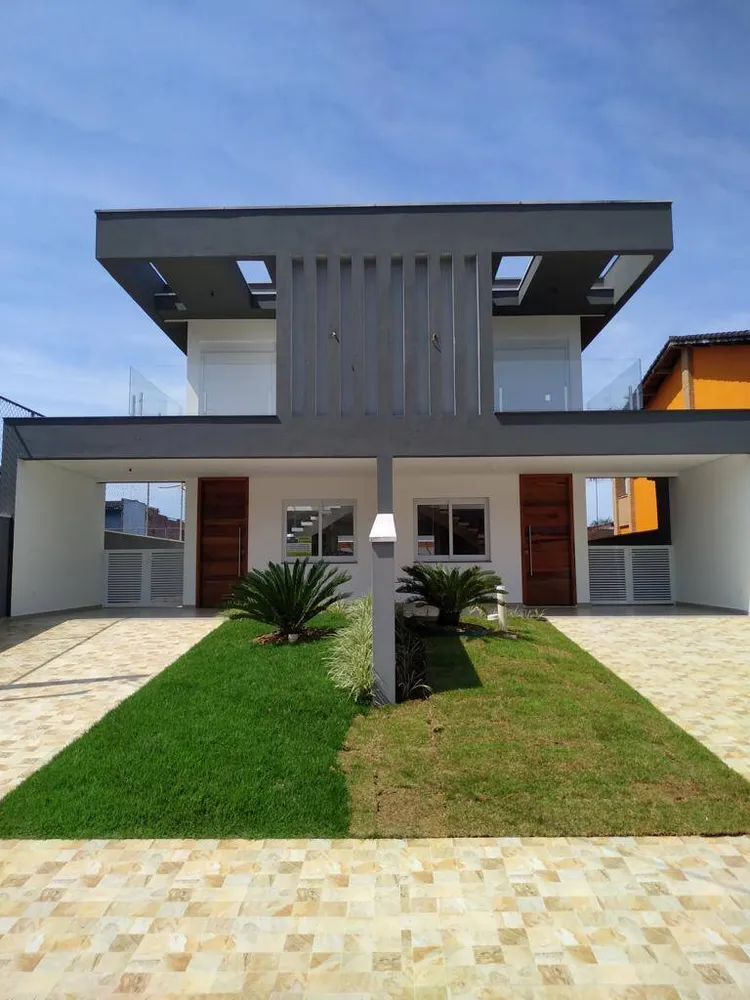 Casa, 3 quartos, 195 m² - Foto 1