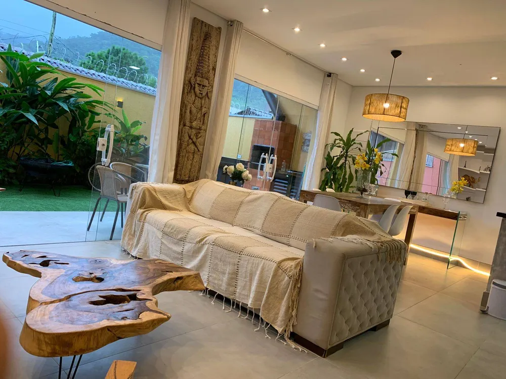 Casa, 3 quartos, 186 m² - Foto 4