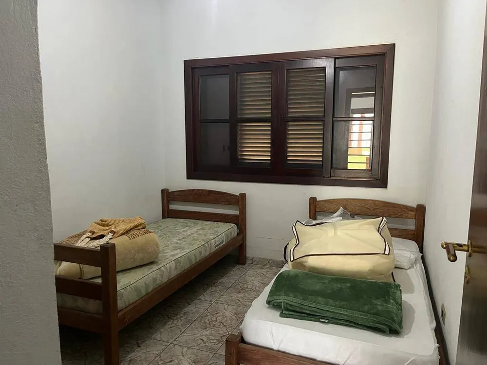 Casa, 6 quartos, 300 m² - Foto 4