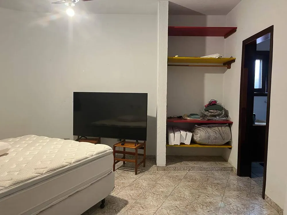 Casa, 6 quartos, 300 m² - Foto 2