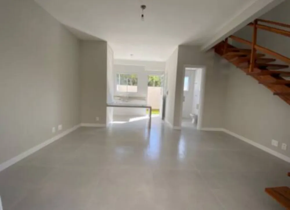 Casa, 2 quartos, 70 m² - Foto 1