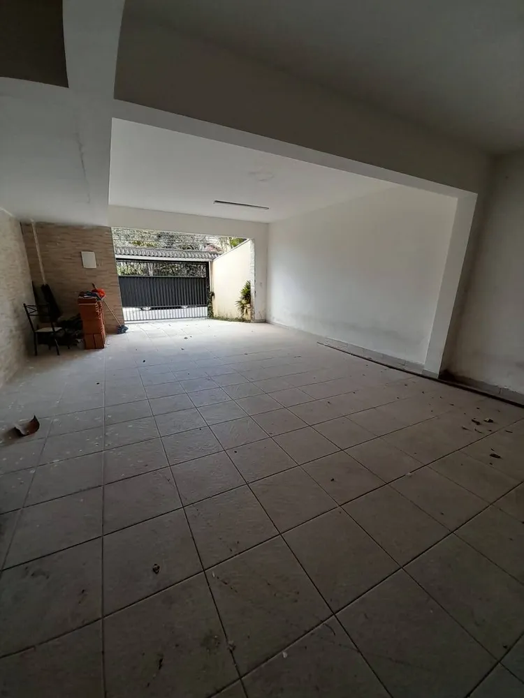 Casa, 4 quartos, 250 m² - Foto 3
