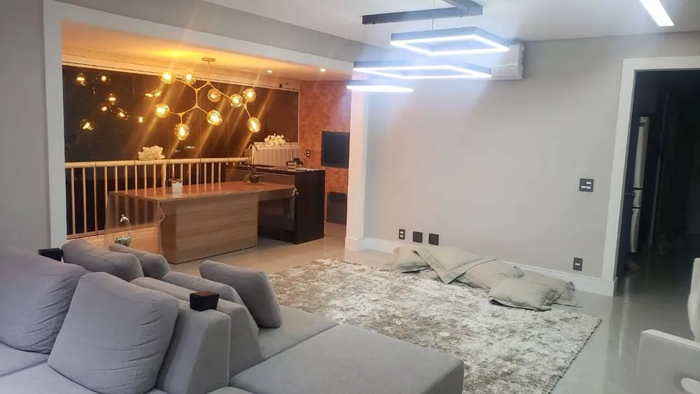 Apartamento, 3 quartos, 115 m² - Foto 1
