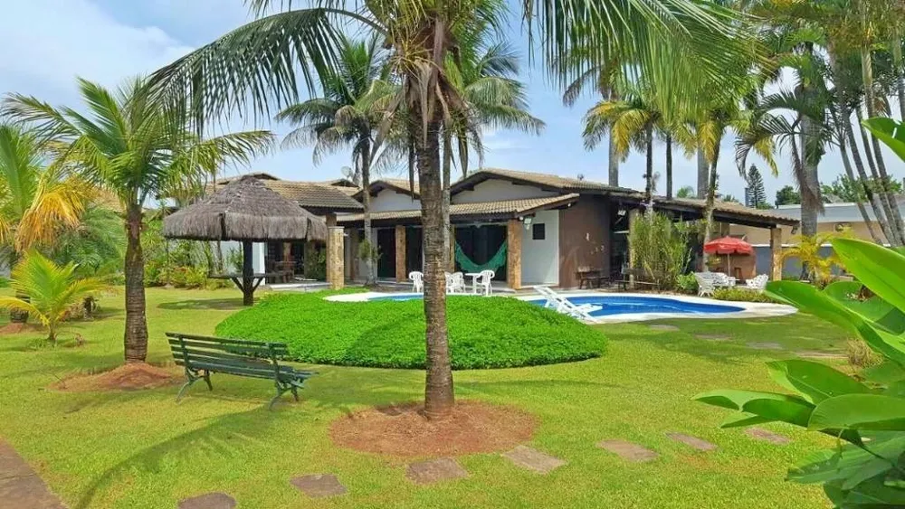 Casa, 6 quartos, 300 m² - Foto 1