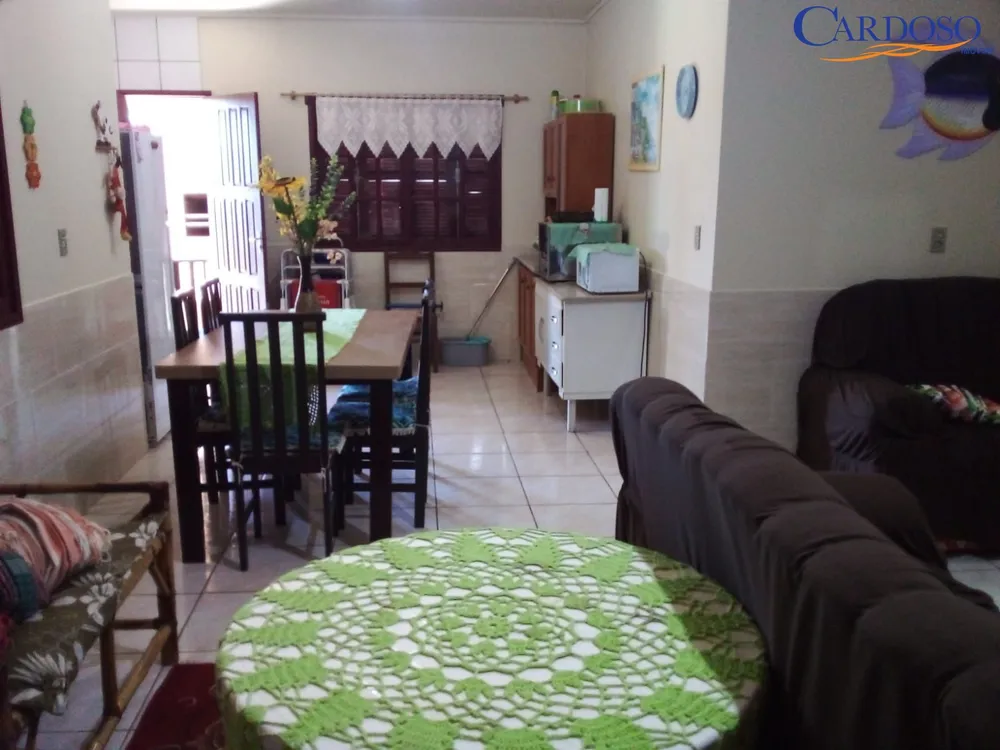 Casa, 3 quartos, 136 m² - Foto 2