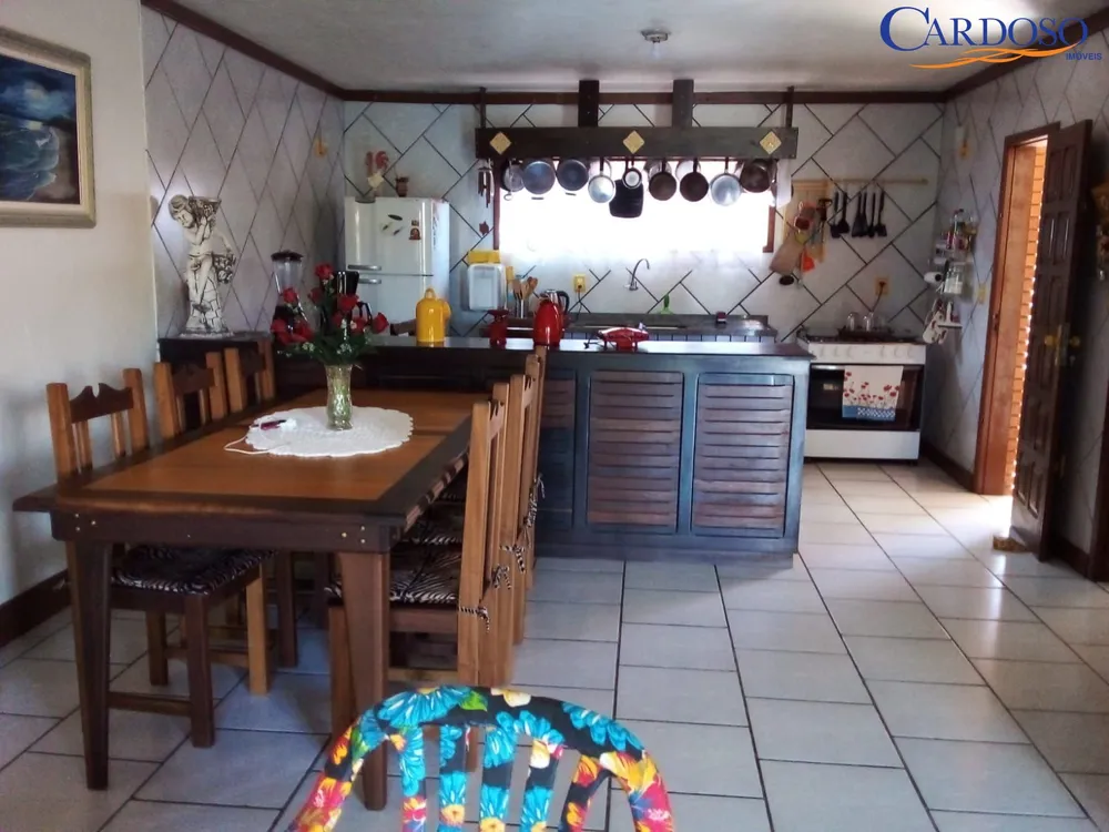 Casa, 3 quartos, 110 m² - Foto 1