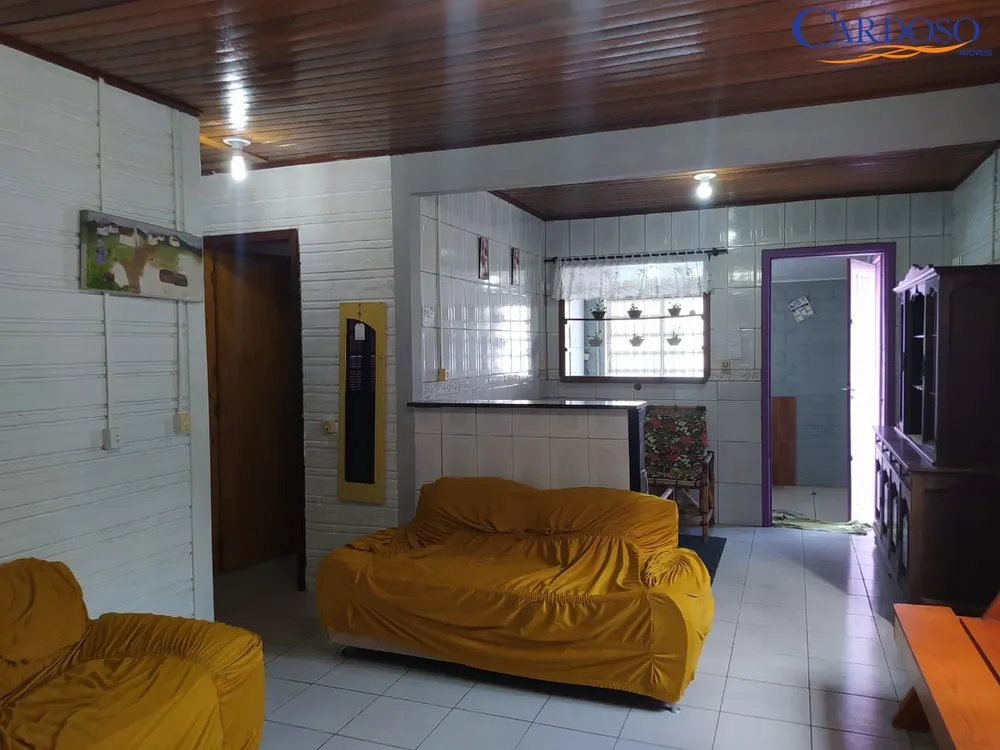 Casa, 3 quartos, 130 m² - Foto 1