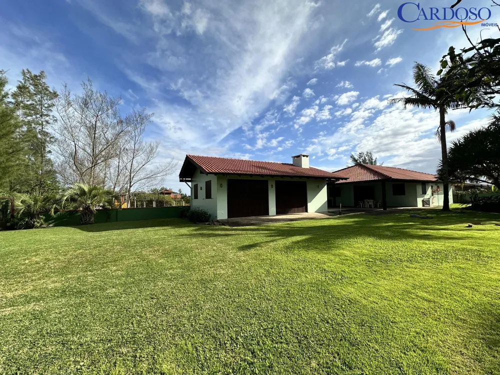 Casa, 4 quartos, 229 m² - Foto 3