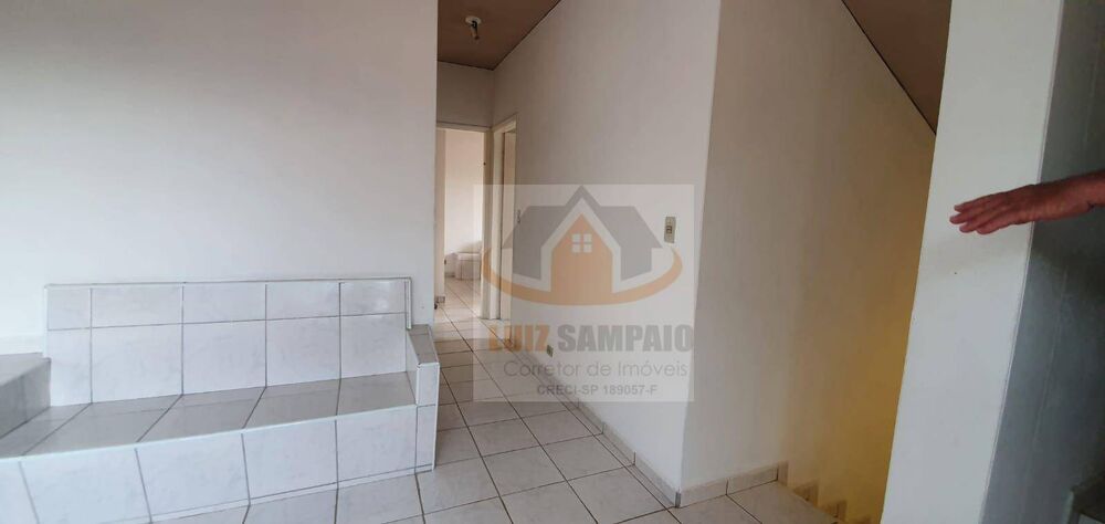 Casa à venda com 4 quartos, 180m² - Foto 15