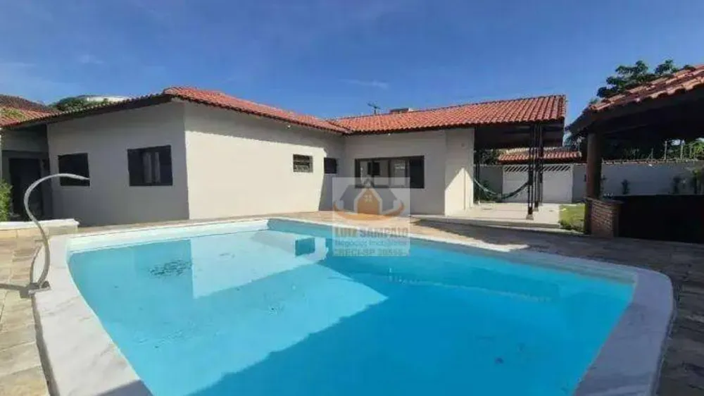 Casa, 3 quartos, 186 m² - Foto 1
