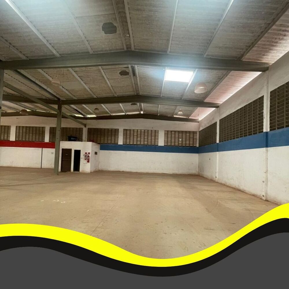 Depósito-Galpão-Armazém para alugar, 700m² - Foto 2