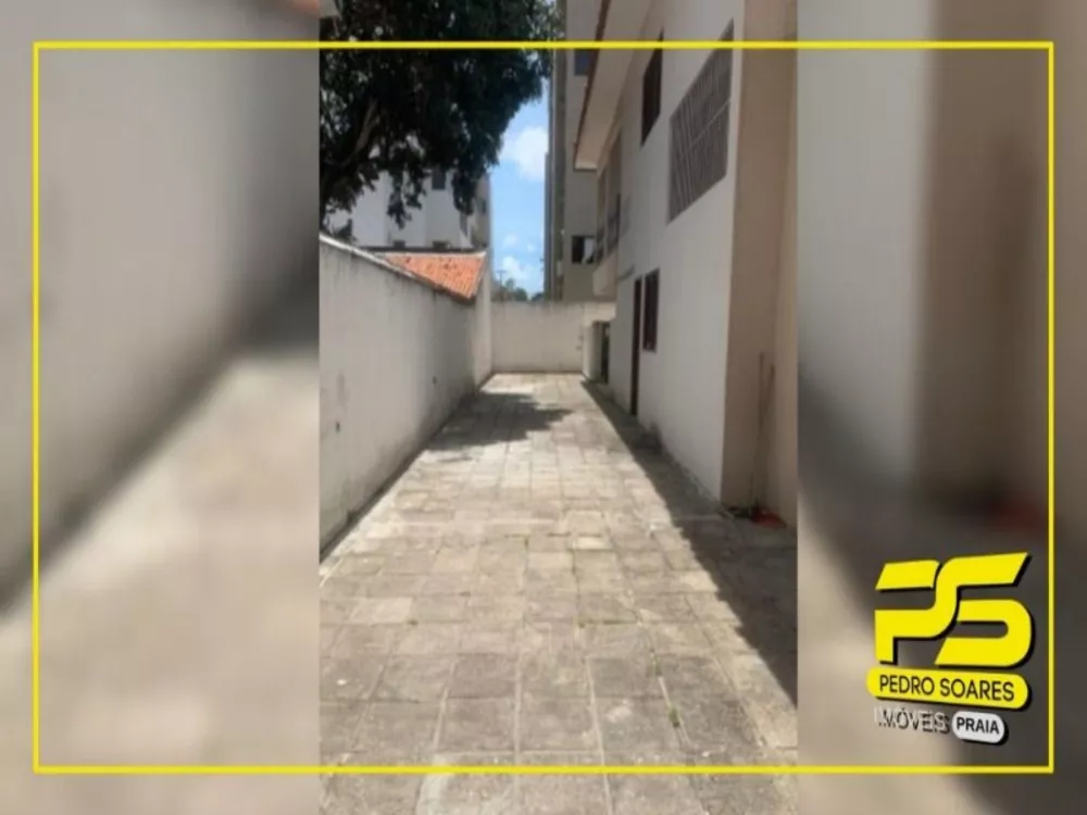 Casa à venda com 4 quartos, 750m² - Foto 4