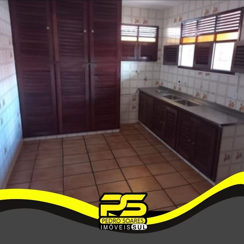 Casa para alugar com 4 quartos, 200m² - Foto 3