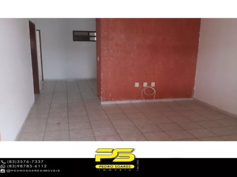 Casa à venda com 3 quartos, 360m² - Foto 2