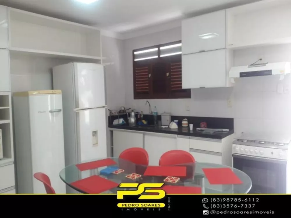 Casa de Condomínio para alugar com 5 quartos, 215m² - Foto 4