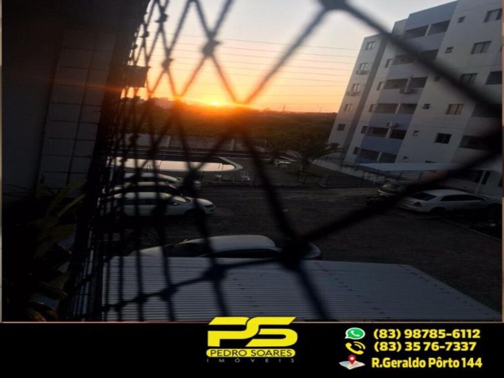 Apartamento à venda com 2 quartos, 79m² - Foto 4