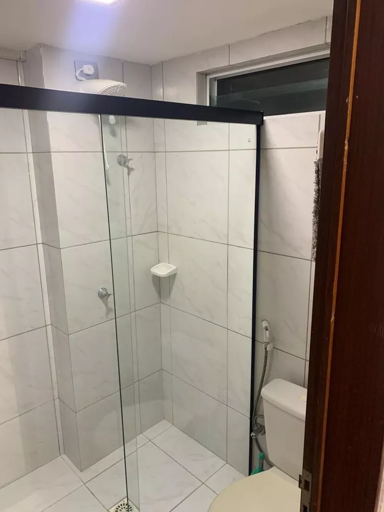 Apartamento à venda com 1 quarto, 37m² - Foto 2