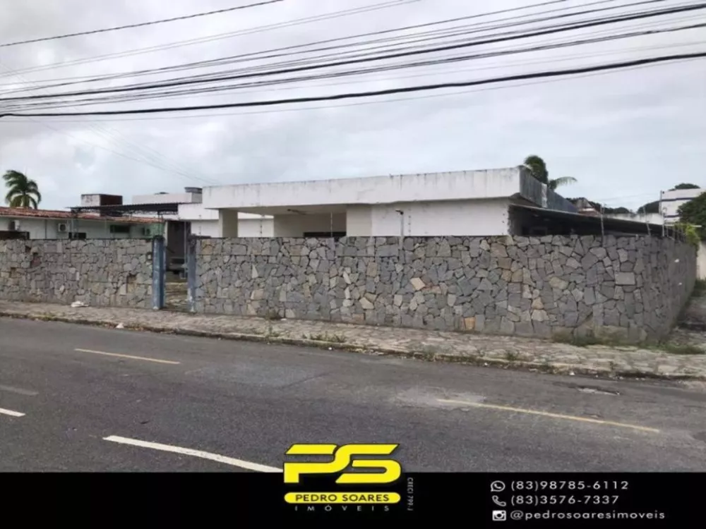 Casa para alugar com 6 quartos, 660m² - Foto 3