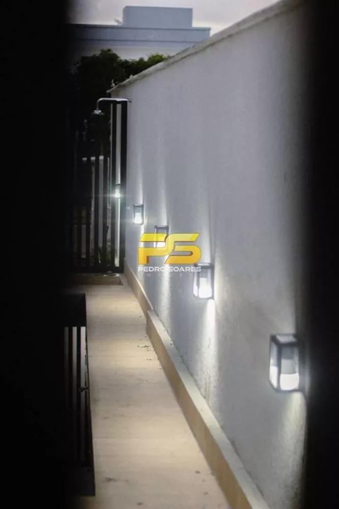 Casa, 4 quartos, 215 m² - Foto 2