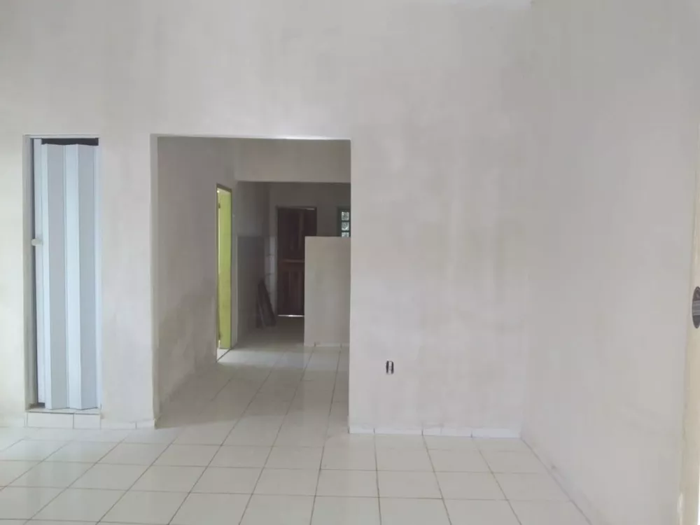 Casa para alugar com 3 quartos, 180m² - Foto 3