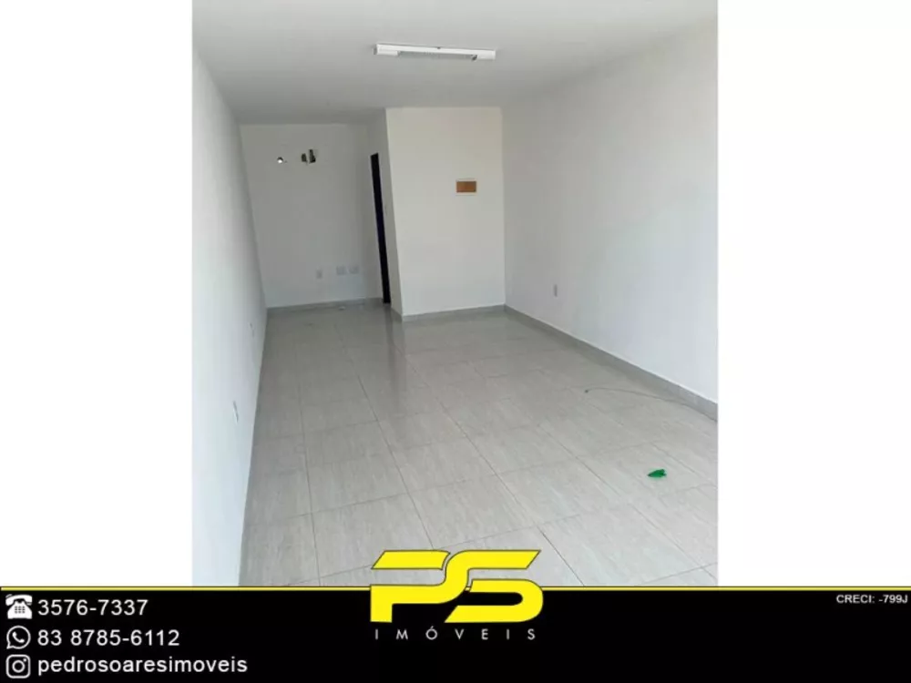 Apartamento à venda com 3 quartos, 80m² - Foto 2