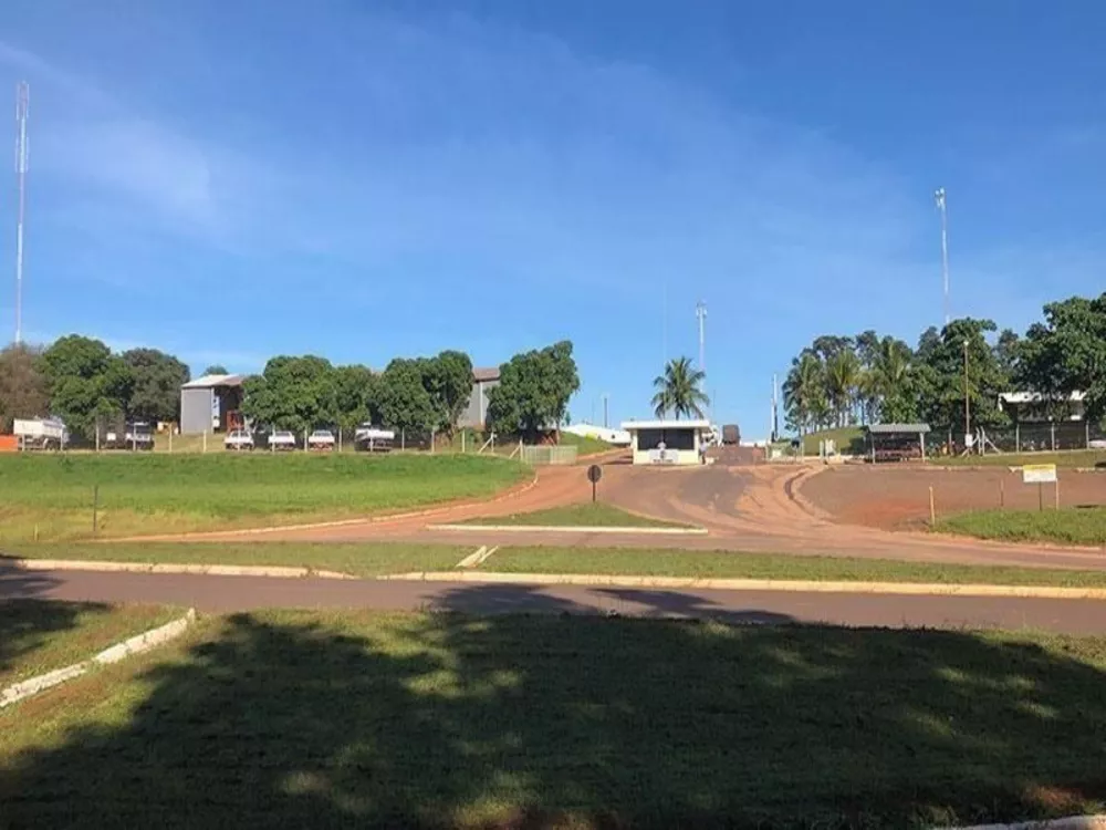 Fazenda à venda, 211680000m² - Foto 2