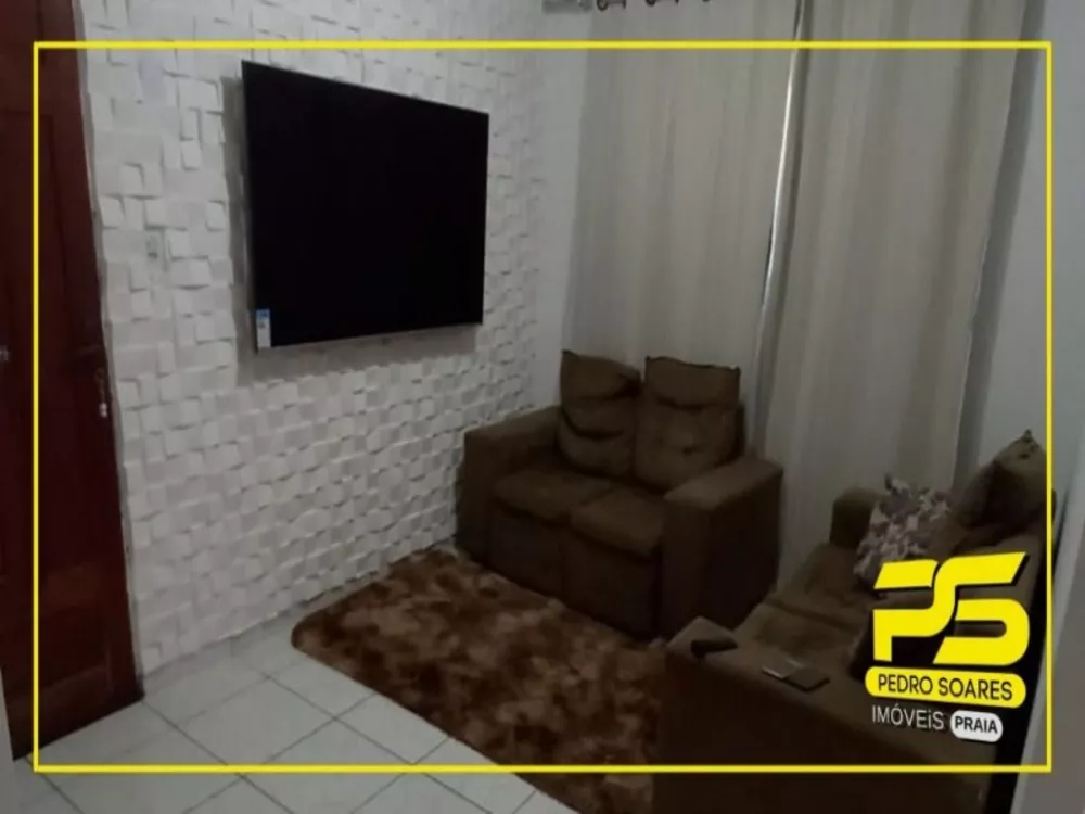 Casa à venda com 3 quartos, 450m² - Foto 2