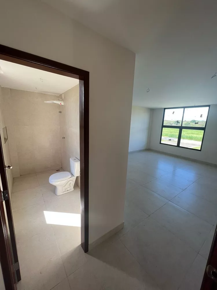 Casa à venda com 4 quartos, 2500m² - Foto 3