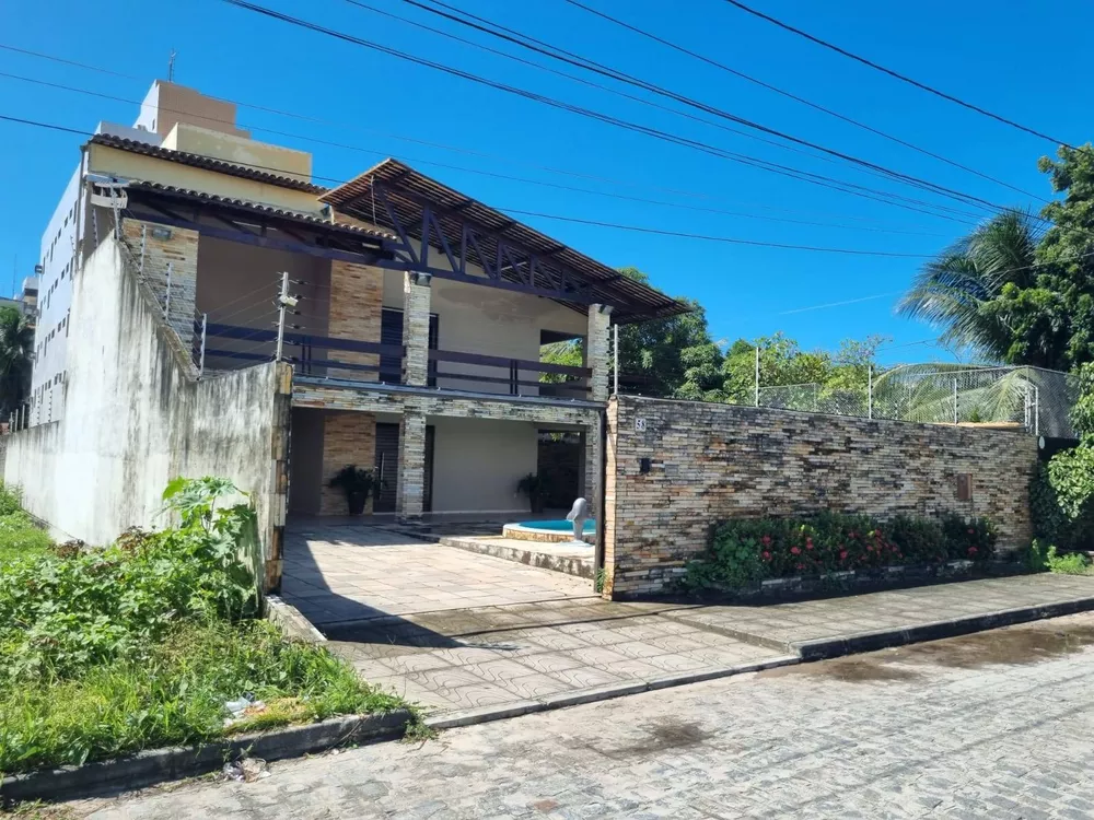 Casa para alugar com 12 quartos, 385m² - Foto 1